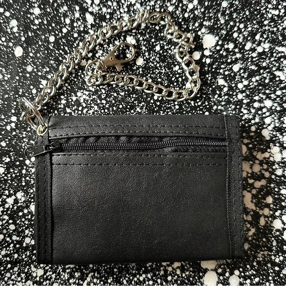 Vintage NASCAR Jeff Gordon #24 DuPont Tri Fold Wallet W/Chain NWOT - Picture 3 of 3